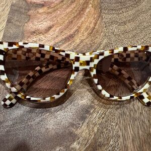 Machete Suzy Sunglasses